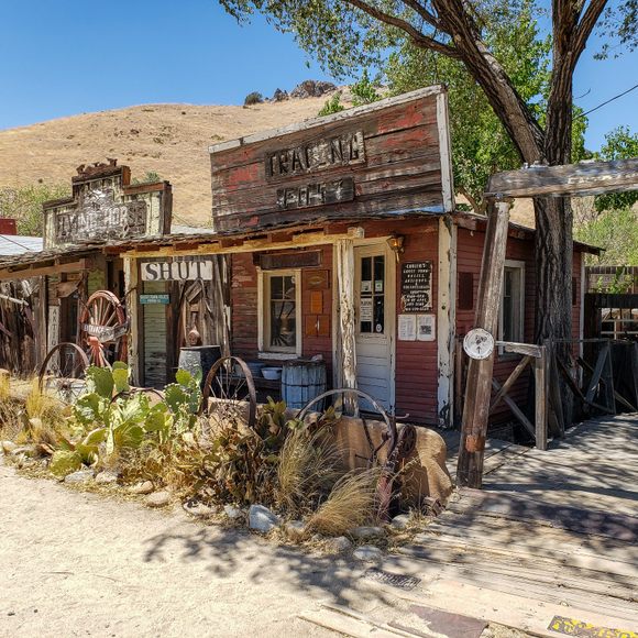 Visiting Silver City Ghost Town In Bodfish, California