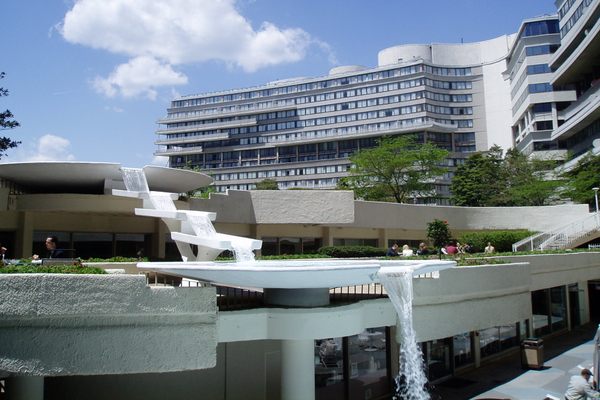 Watergate Fountain