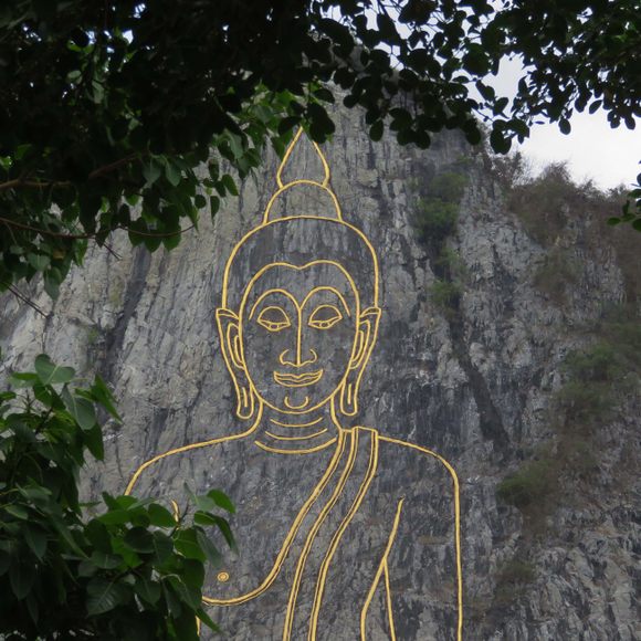 Khao Chi Chan (Buddha Mountain) – Tambon Na Chom Thian, Thailand ...