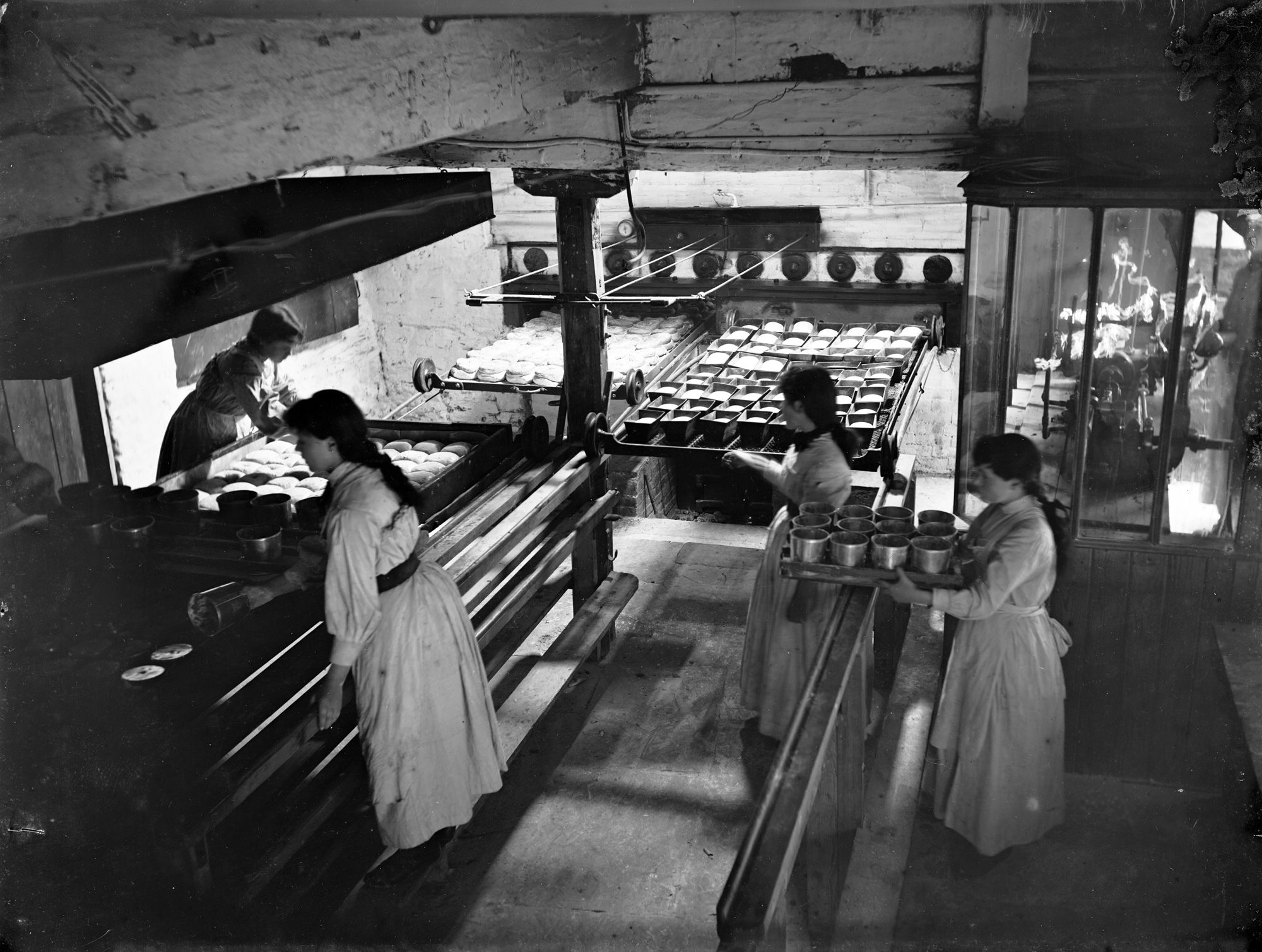 While early tansies were fried, like pancakes, later ones were baked, clafoutis-style, at public bakehouses,