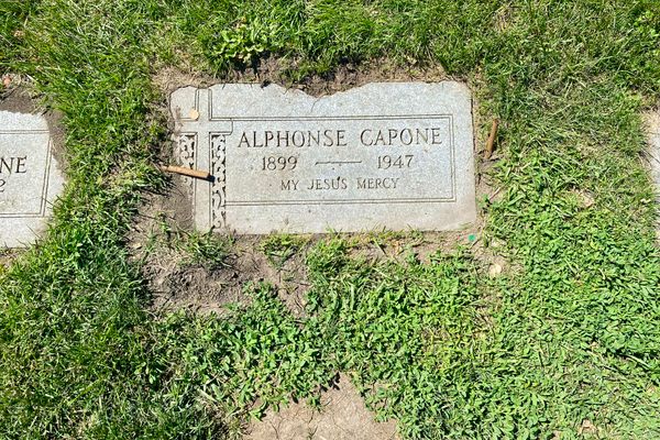 Al Capone’s gravestone.
