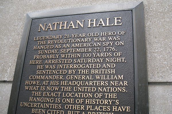 Plaque close-up.