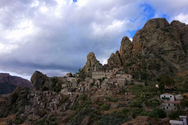 Pentidattilo was named for the hand-shaped rock on which it sits.