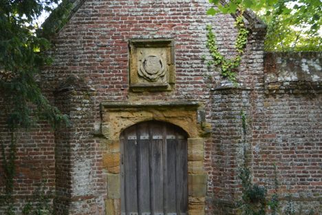 Churchyard gate leading to the Penshurst Place manor house