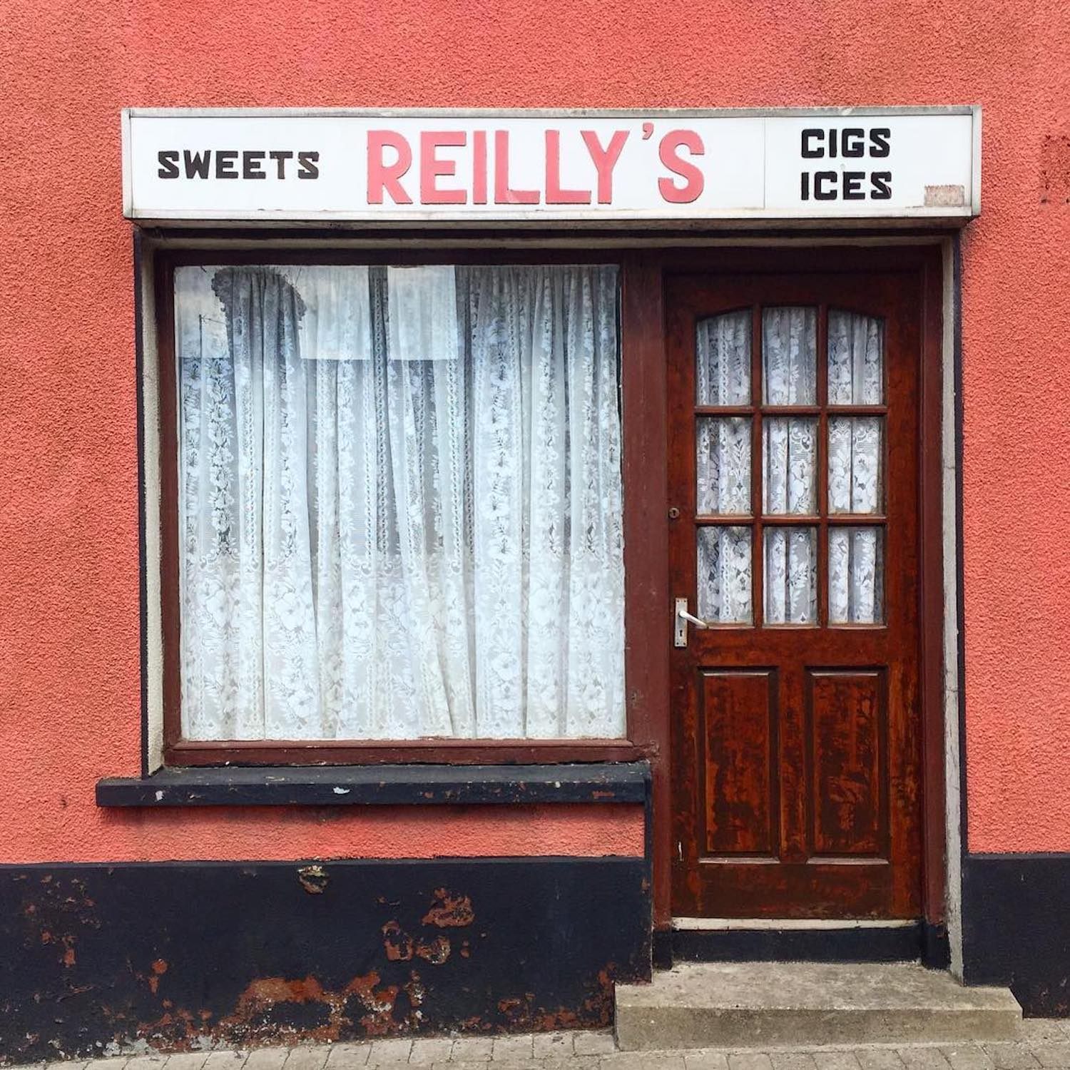 Reilly's Grocers, Sweets, Cigs, & Ices, Kells, County Meath.