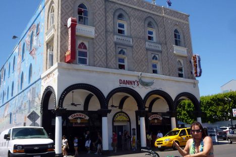 Danny's Deli