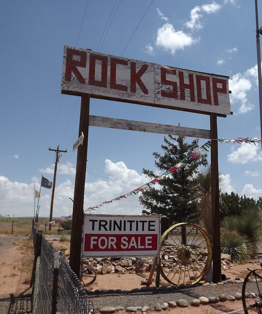 A New Mexico rock shop advertising trinitite.