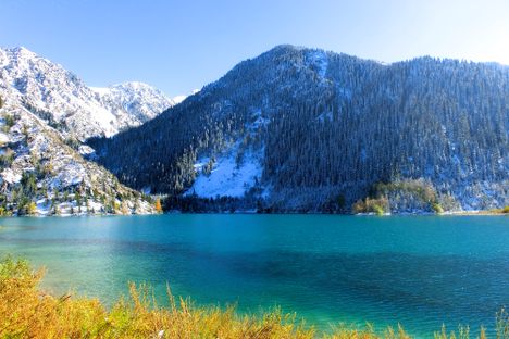 October snow and blue hues