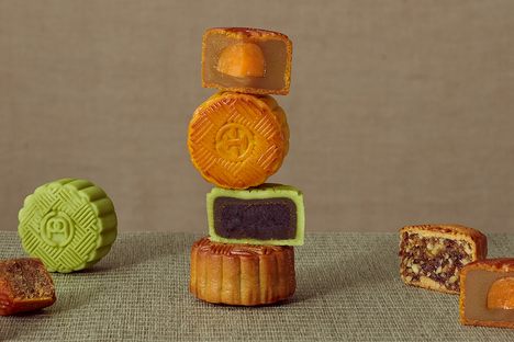 Mid-Autumn Festival means mooncakes.