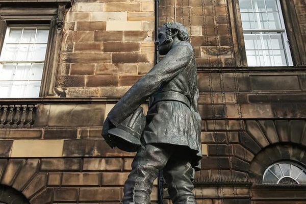 James Braidwood Statue