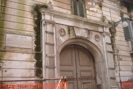 Restoration of Historic Italian Palace Interrupted by Mob Arrests