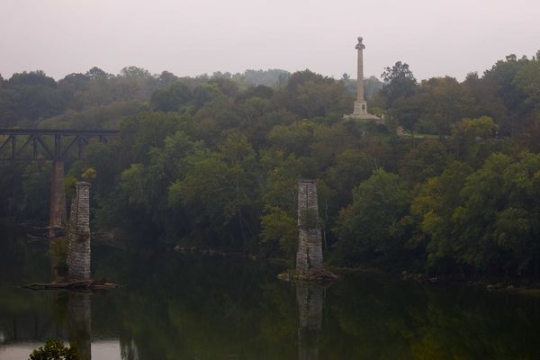 The monument overlooks the potomac river, where the first steamboat sailed