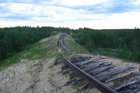 Transpolar Railway between Salekhard and Nadym