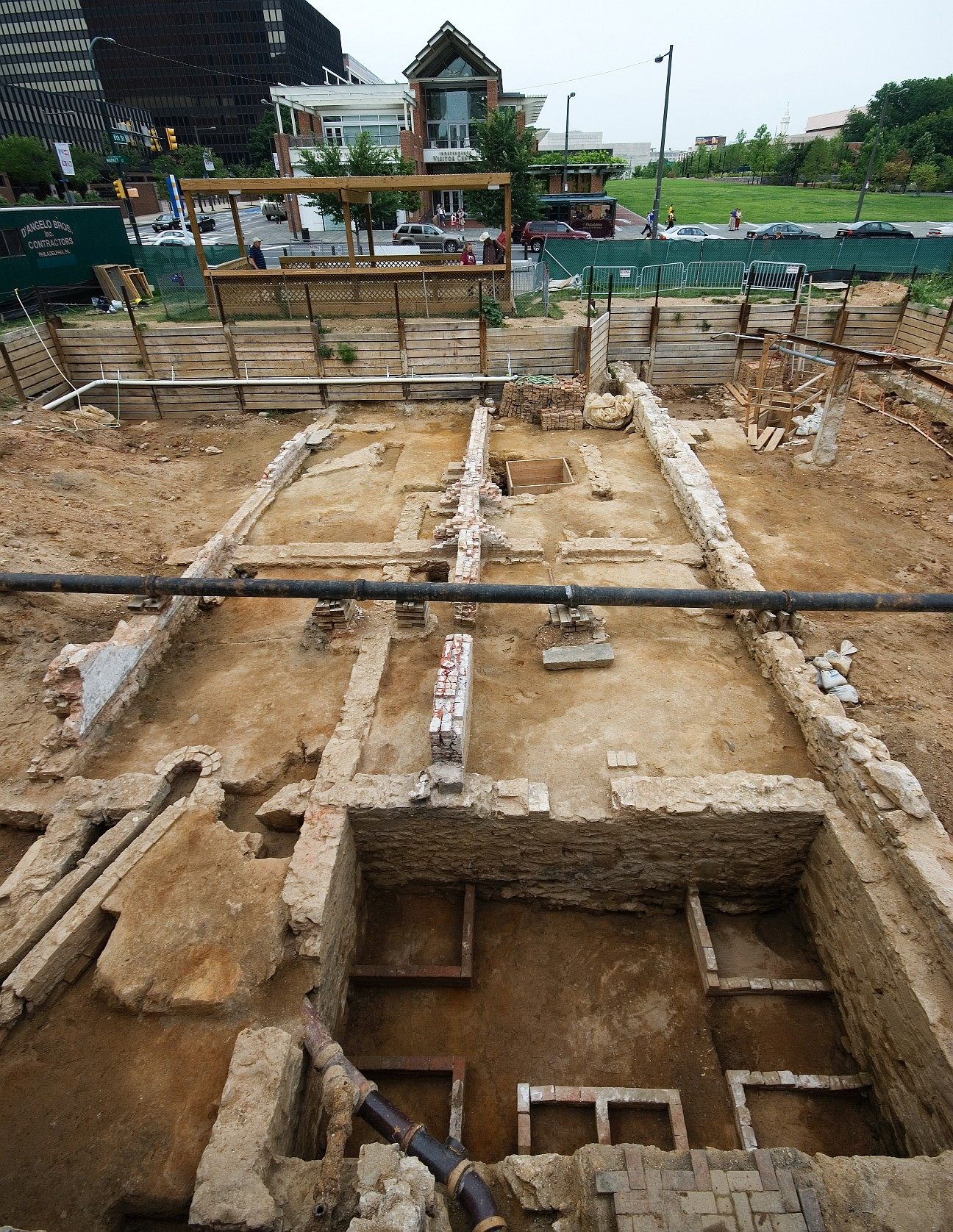 The archaeological excavation of the President's House in Philadelphia, which was completed in 2010. The remains of the foundation of the kitchen building can be seen in the right foreground. 