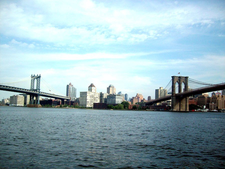 Manhattan Bridge and Brooklyn Bridge