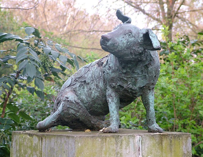 Famous Animal Statues Across America  Animal statues, Statue, Animal  sculptures