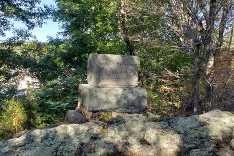 Monument to Miantonomo