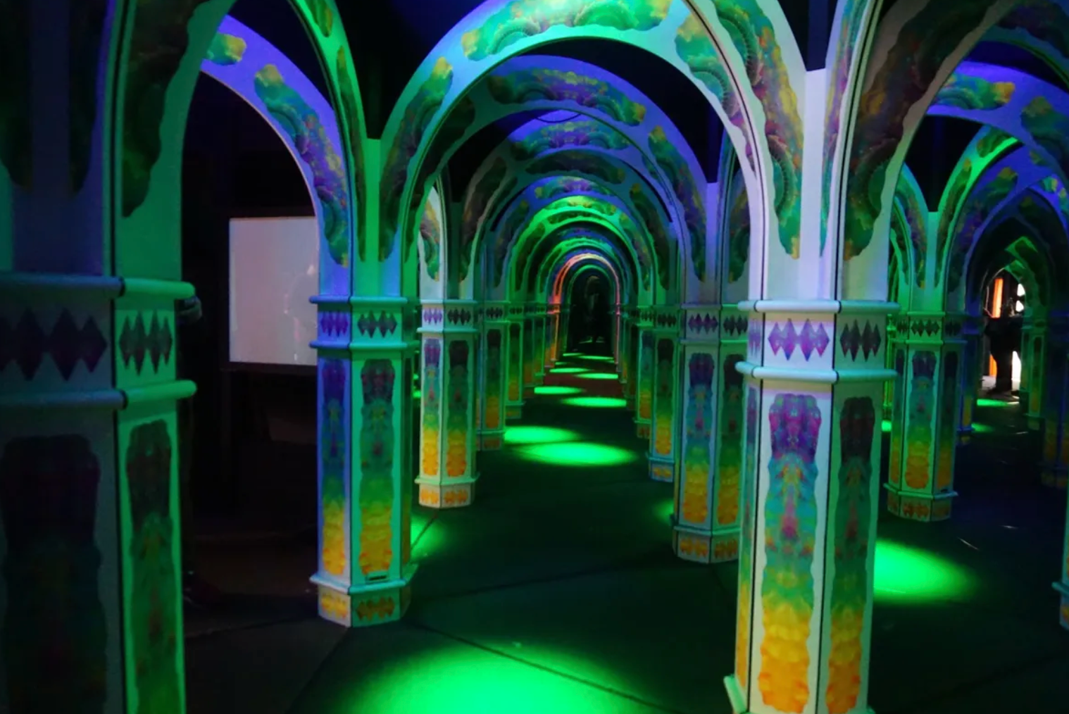 SF Weekly called the maze “possibly the most psychedelic place one can legally reach within the city limits.”
