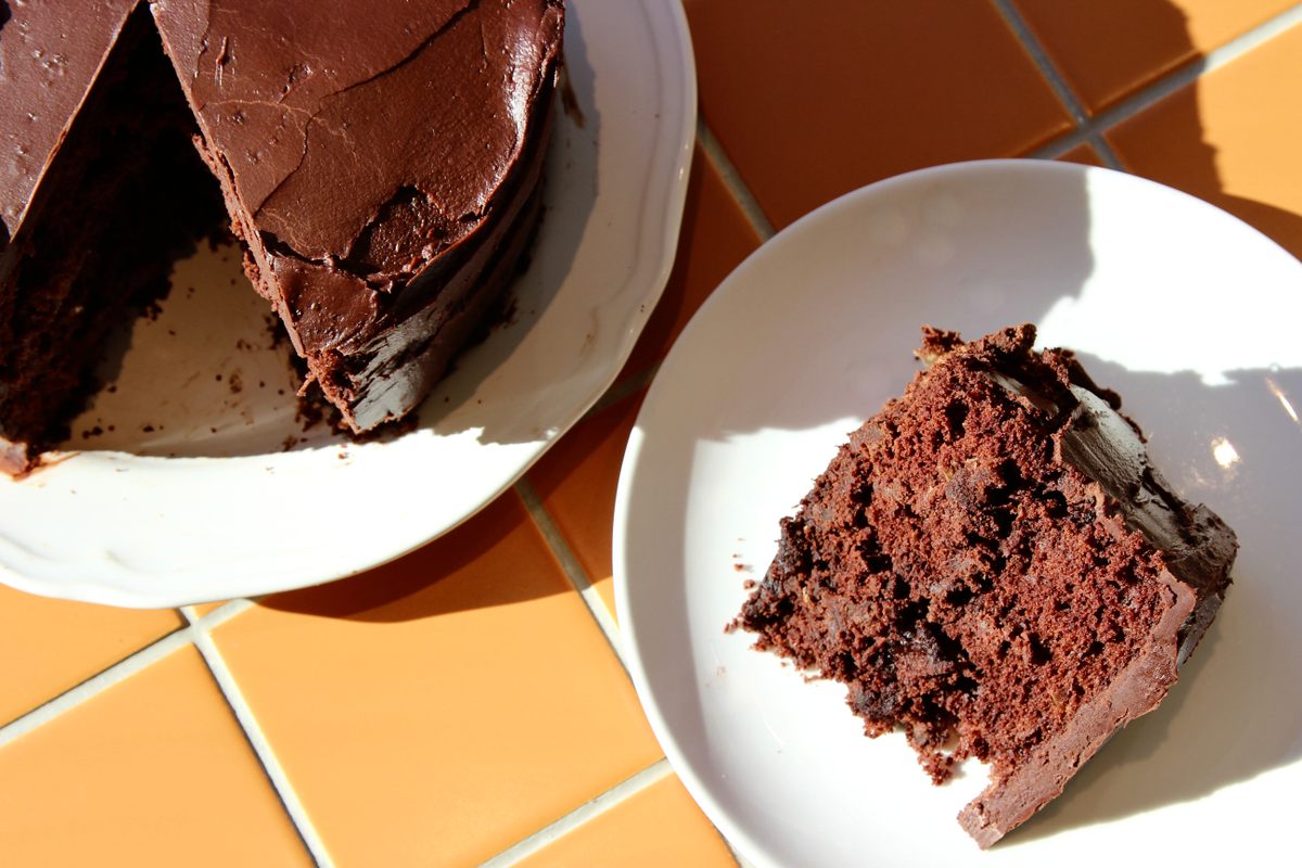 I made a Tomato Soup Chocolate Cake, and just learned it is also called a  “Thunder Cake”. That's a great name for a band. : r/Baking