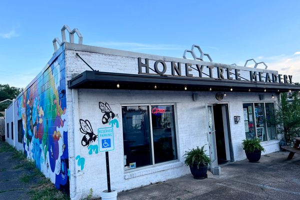 The exterior of Honeytree Meadery.
