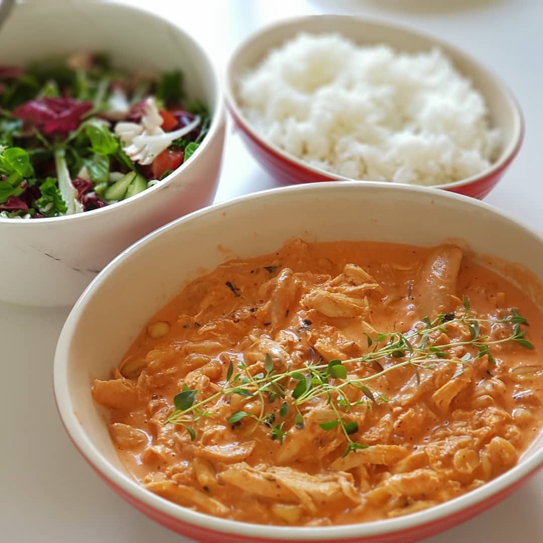 The casserole is best served with rice or salad.
