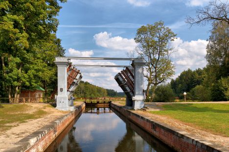 The canal.