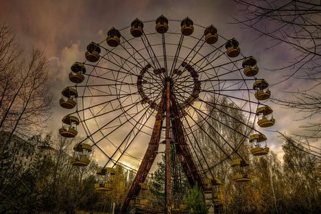The Essential Guide to Soviet Playgrounds: Fun & Games in the USSR