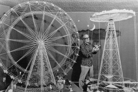 The Folsom Prisoner Who Built Functional Miniature Carnivals Out of Toothpicks