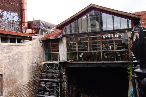 Recycling an Abandoned Paris Train Station into an Unconventional Café
