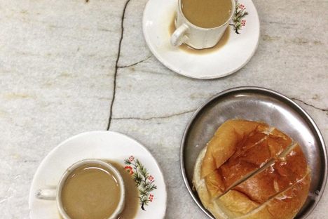 Maska Bun and Irani Chai at New Irani