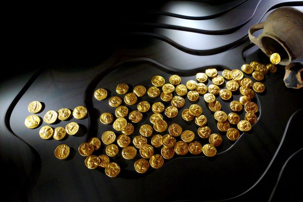 A hoard of gold coins from Epidaurus, 3rd century BCE.