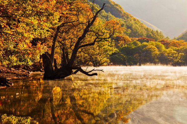 Jusanji Pond in autumn