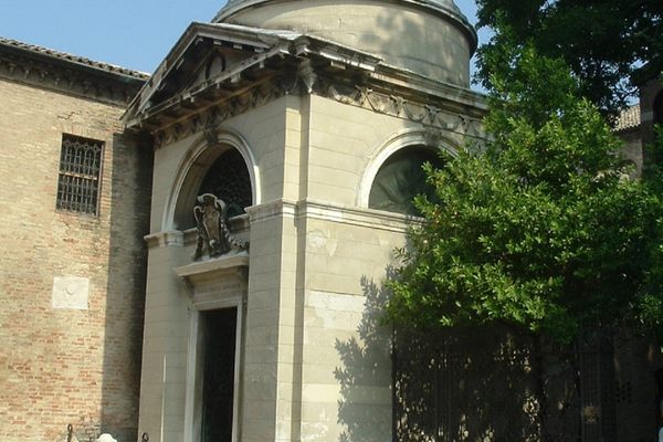 Dante's Tomb, Ravenna