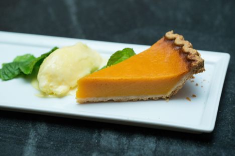 How to Have a High-Tech Holiday Meal: Lasers, Cocktails, and a Tattooed Turkey