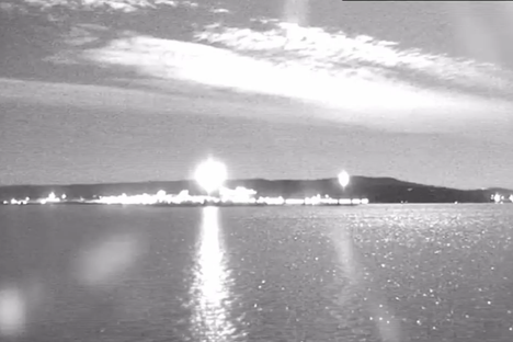 Watch A Meteor Light Up the Sky in Australia, Before Crashing to Earth