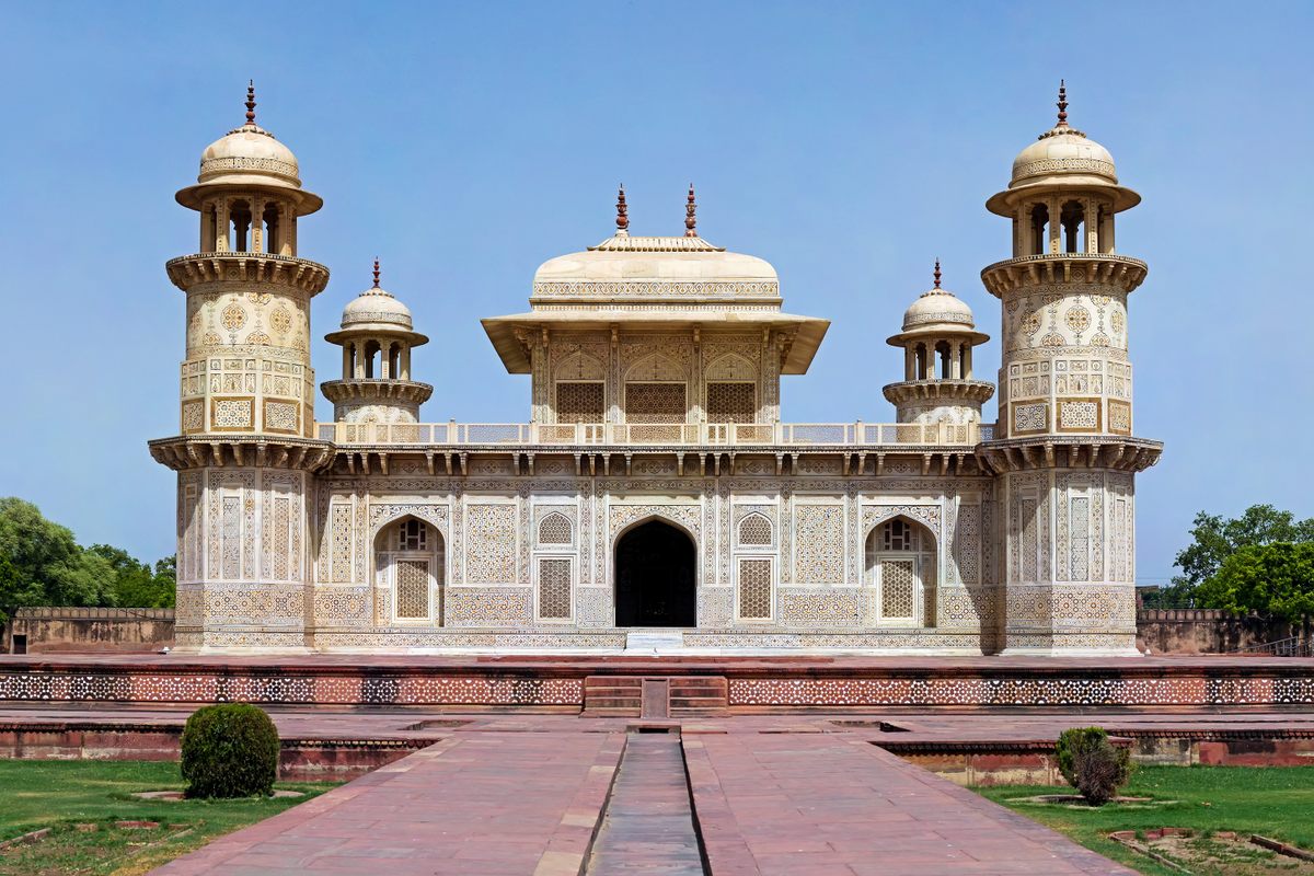 Often described as the "jewel box," Nur Jahan commissioned this mausoleum in 1622 for her father Mirzā Ghiyās Beg.