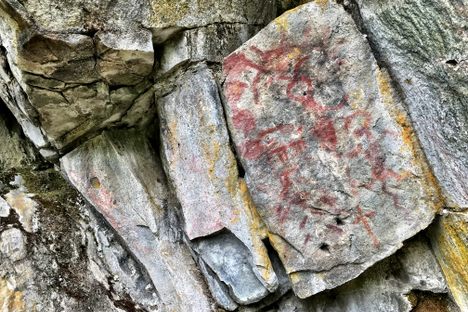 Pictographs at Indian Painted Rocks site.