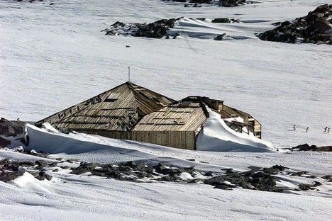 Mawson's Huts 