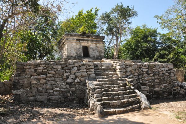 Polé (Xcaret Archaeological Site) 