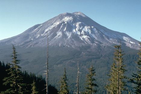 The peak a day before it erupted, devastating the surrounding landscape for miles in every direction.