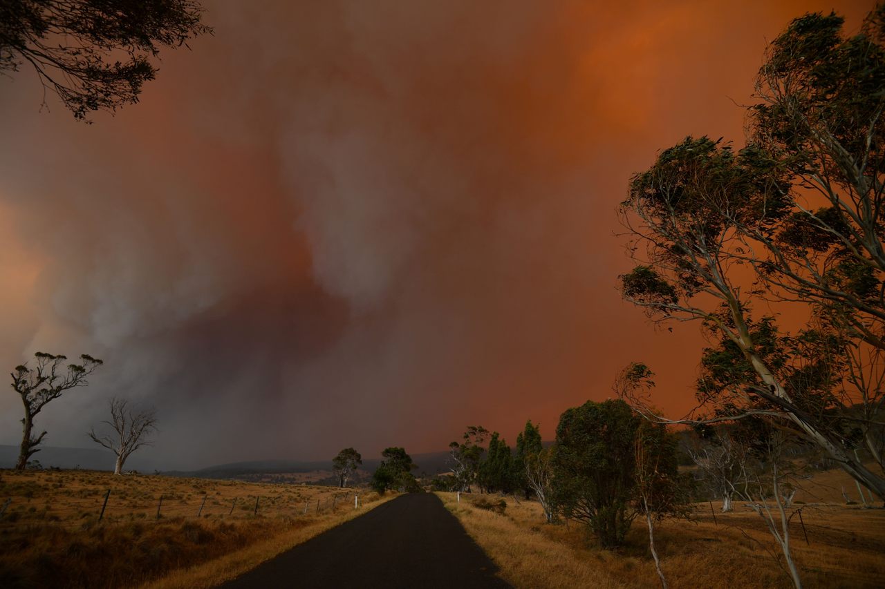 Smoke billowed across New South Wales in January 2020.