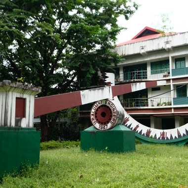 UP College of Engineering sundial