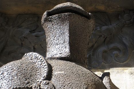 Old Wehrmann in Eisen statue in Vienna