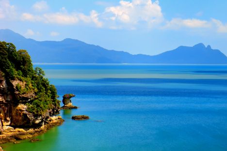 China's Plans for a Huge 'Space Station' Nearly 2 Miles Underwater