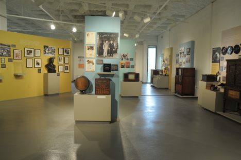 The Sarnoff Collection