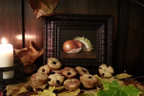 A pile of winsome soul cakes. 