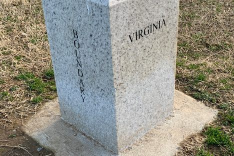Virginia border marker