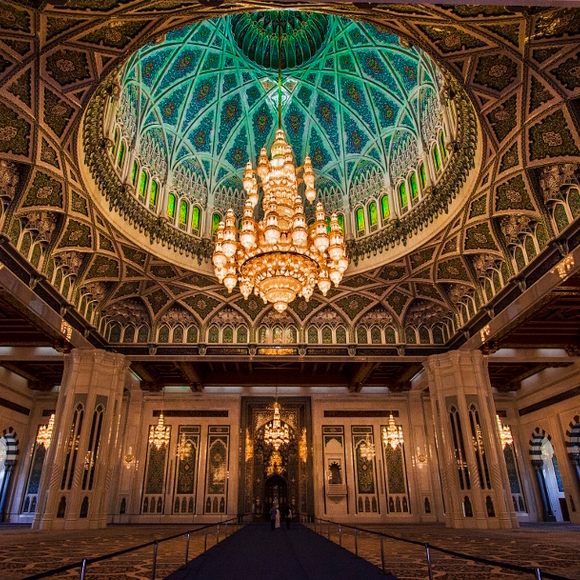Chandelier at the Sultan Qaboos Grand Mosque