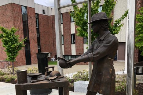The Hat Maker statue