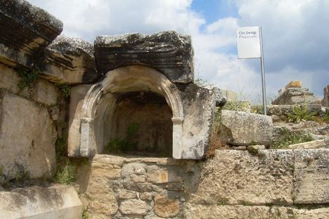 Ploutonion at Hierapolis.